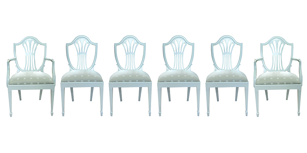 16 Set of 6 white chairs